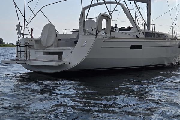 Photo of the 2013 Beneteau Oceanis 45 "HANUMAN"