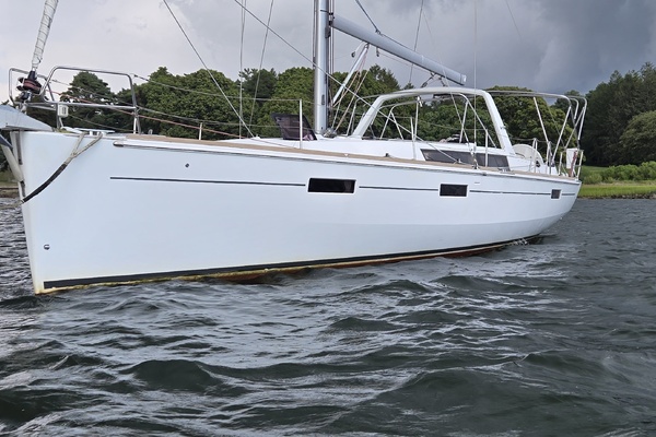 HANUMAN 45ft Beneteau Yacht For Sale