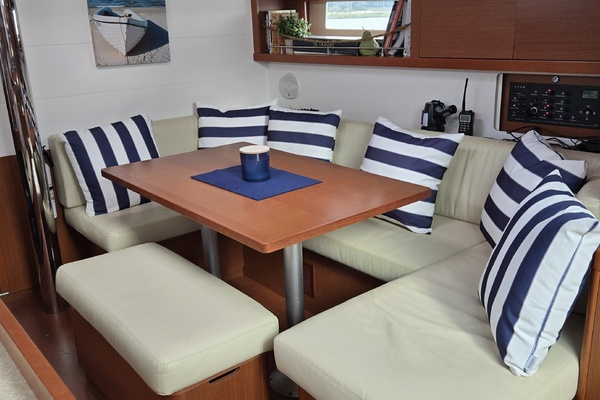 HANUMAN 45ft Beneteau Yacht For Sale