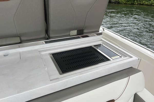2023 Tiara Yachts 34