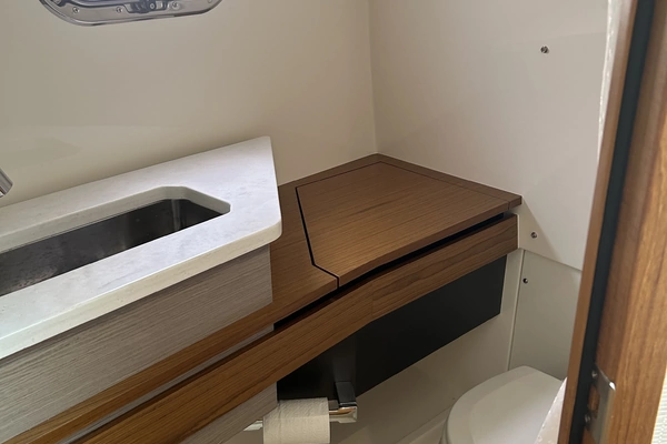 2023 Tiara Yachts 34