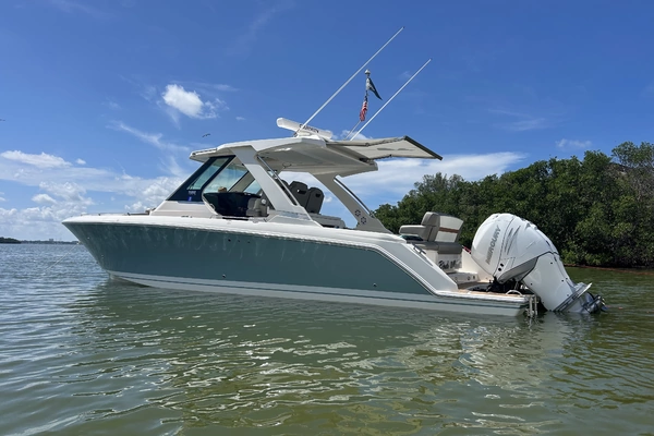 34-ft-Tiara Yachts-2023-34 LS- Dunedin Florida United States  yacht for sale