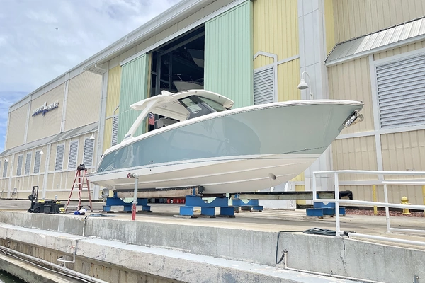 2023 Tiara Yachts 34