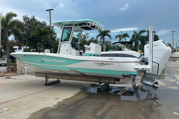 28-ft-Caymas-2025-28 HB-Dolphin Magnet St Petersburg Florida United States  yacht for sale
