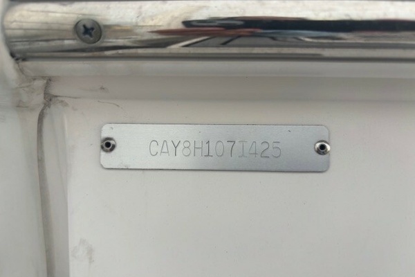 Dolphin Magnet 28ft Caymas Yacht For Sale