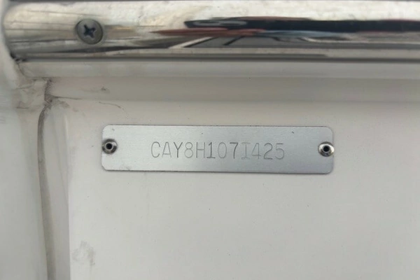 2025 Caymas 28