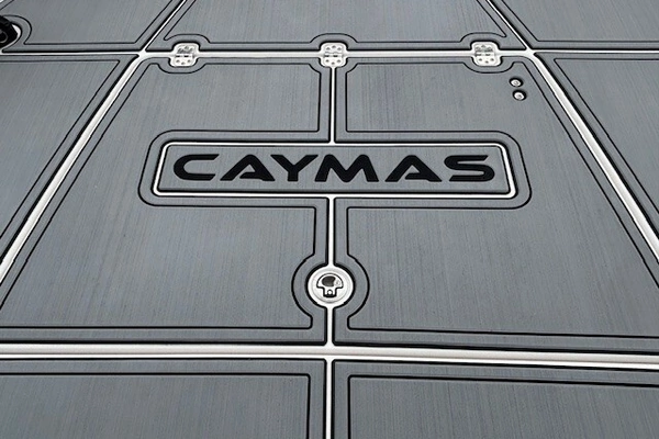 2025 Caymas 28