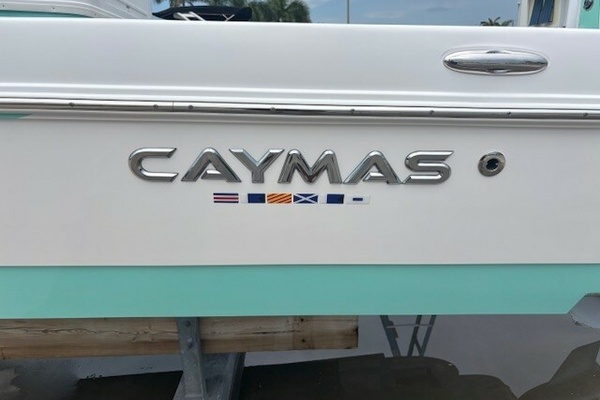Dolphin Magnet 28ft Caymas Yacht For Sale