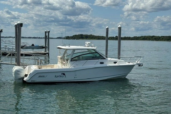 2016 Boston Whaler 34