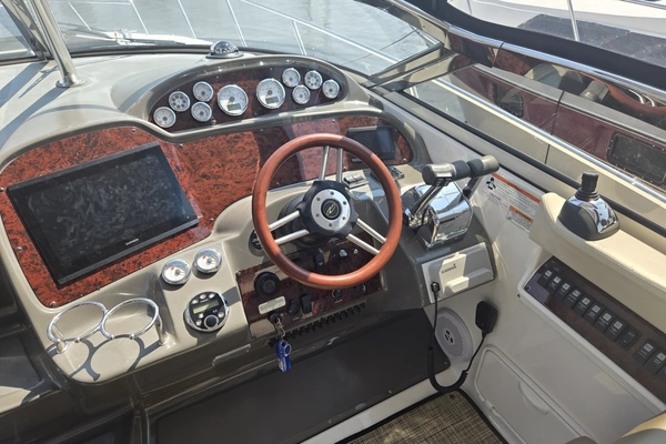 2010 Regal 37