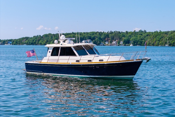 Maggie May 45ft Grand Banks Yacht For Sale