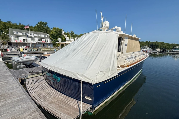Grand Banks  Yacht For Sale