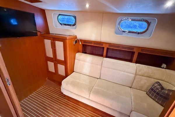 Grand Banks  Yacht For Sale