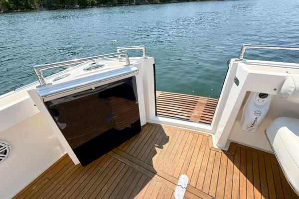 Grand Banks  Yacht For Sale