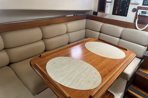 Liberty 34ft Mainship Yacht For Sale