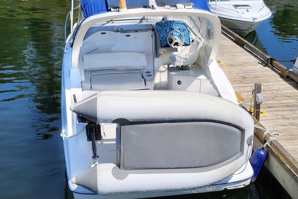 Tori B 28ft Bayliner Yacht For Sale