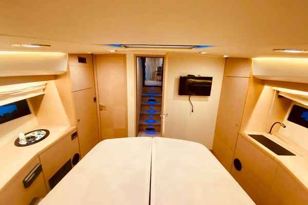 55ft Prestige Yacht For Sale