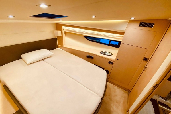 55ft Prestige Yacht For Sale