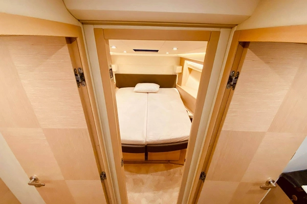 Prestige  Yacht For Sale