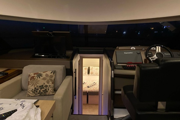 55ft Prestige Yacht For Sale