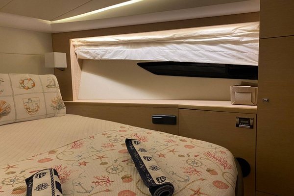 55ft Prestige Yacht For Sale