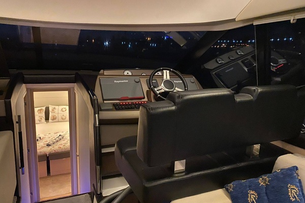 55ft Prestige Yacht For Sale