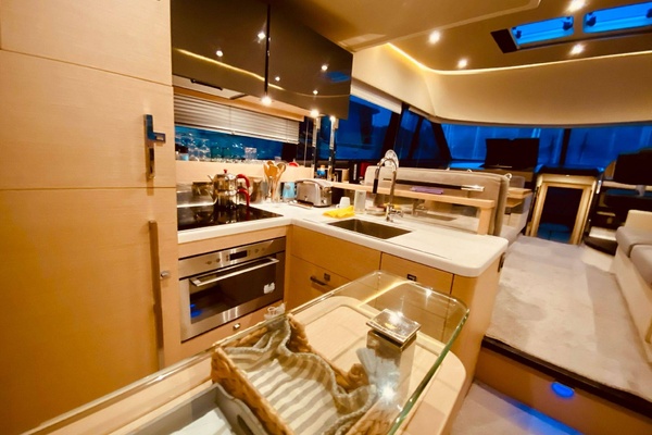 55ft Prestige Yacht For Sale