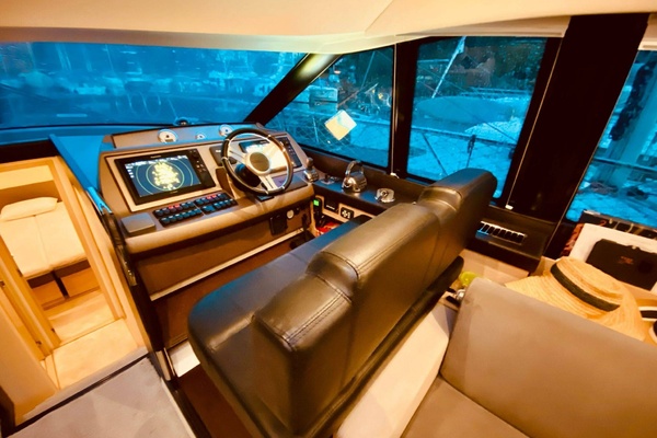 55ft Prestige Yacht For Sale