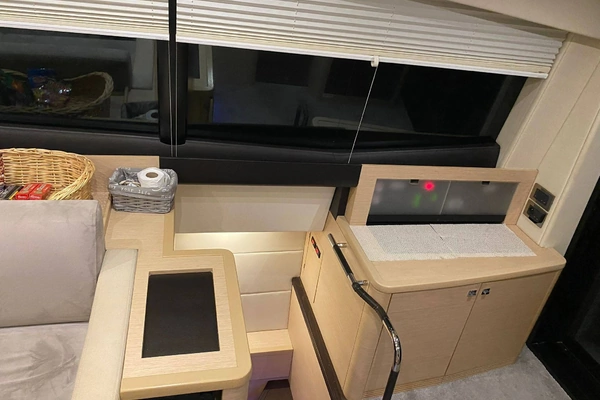 Prestige  Yacht For Sale