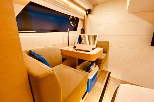 Prestige  Yacht For Sale