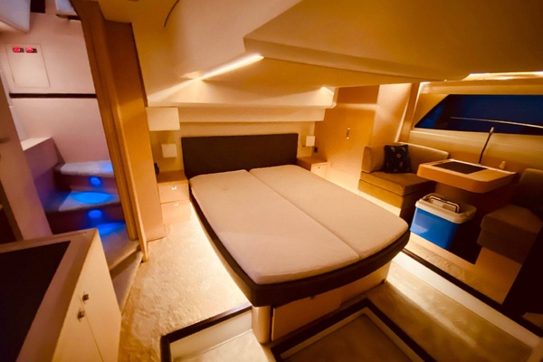 55ft Prestige Yacht For Sale