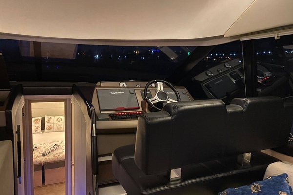55ft Prestige Yacht For Sale