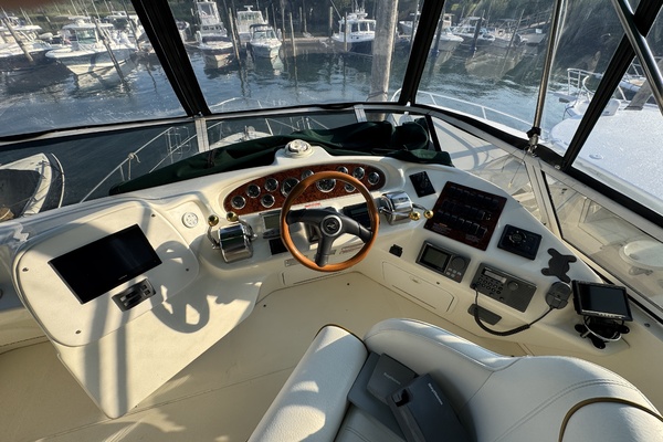 380ft Sea Ray Yacht For Sale
