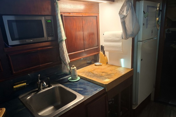 43ft Post Yacht For Sale