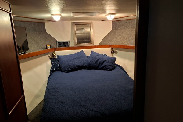 43ft Post Yacht For Sale