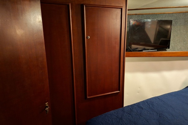 43ft Post Yacht For Sale