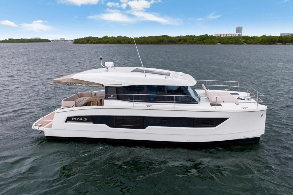 36-ft-Fountaine Pajot-2023-MY4S-AGAPE II Miami Florida United States  yacht for sale