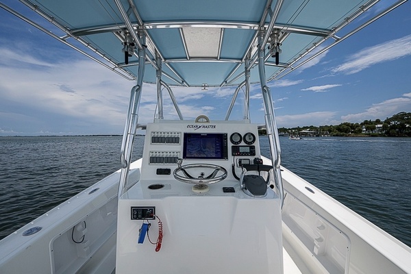 27ft Ocean Master Yacht For Sale