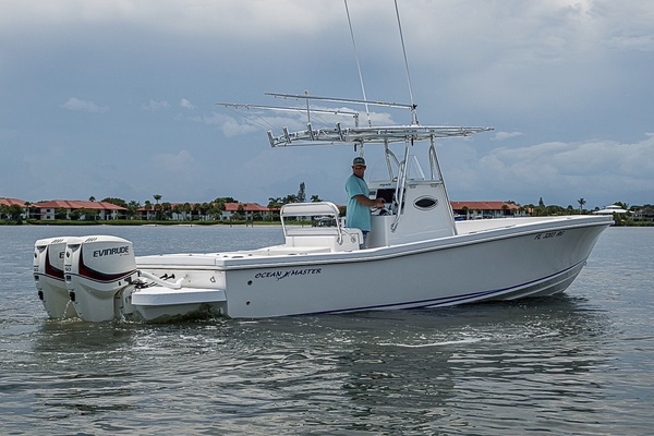27ft Ocean Master Yacht For Sale