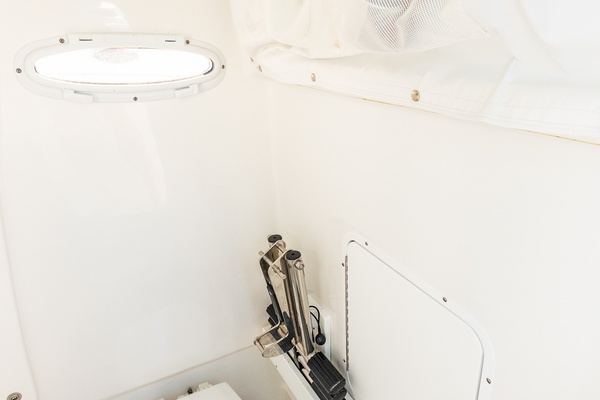 30ft Sea Hunt Yacht For Sale
