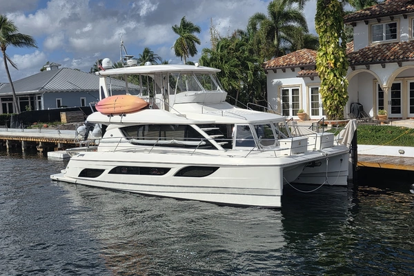 48-ft-Aquila-2016-48-Arcadia Lighthouse Point Florida United States  yacht for sale