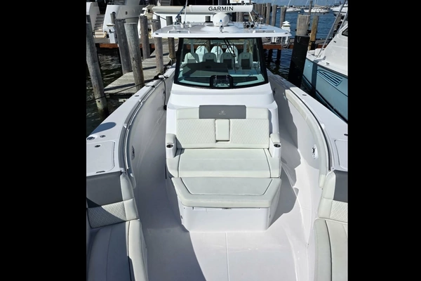 39-ft-Bertram-2025-39 CC-LIL DINGHY Greenport New York United States  yacht for sale