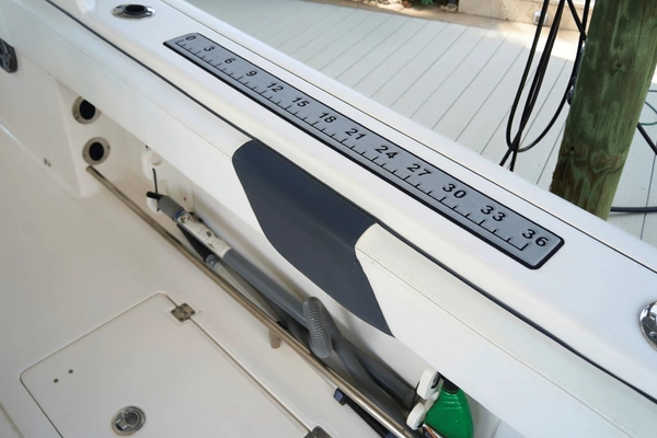 2020 Robalo 30