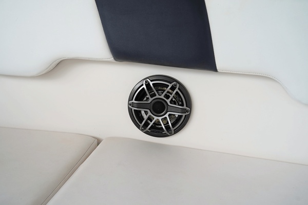 30ft Robalo Yacht For Sale