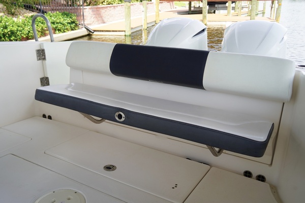 30ft Robalo Yacht For Sale