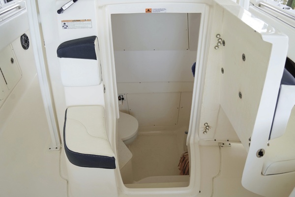 30ft Robalo Yacht For Sale