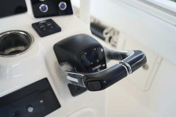 30ft Robalo Yacht For Sale