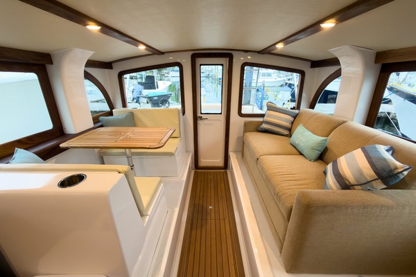 Blue Eyed Girl 40ft Whiticar Yacht For Sale