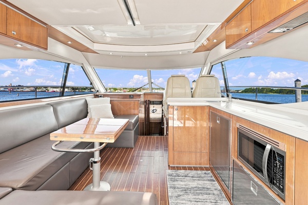 Strider 47ft Riviera Yacht For Sale