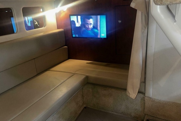 31ft Sea Ray Yacht For Sale